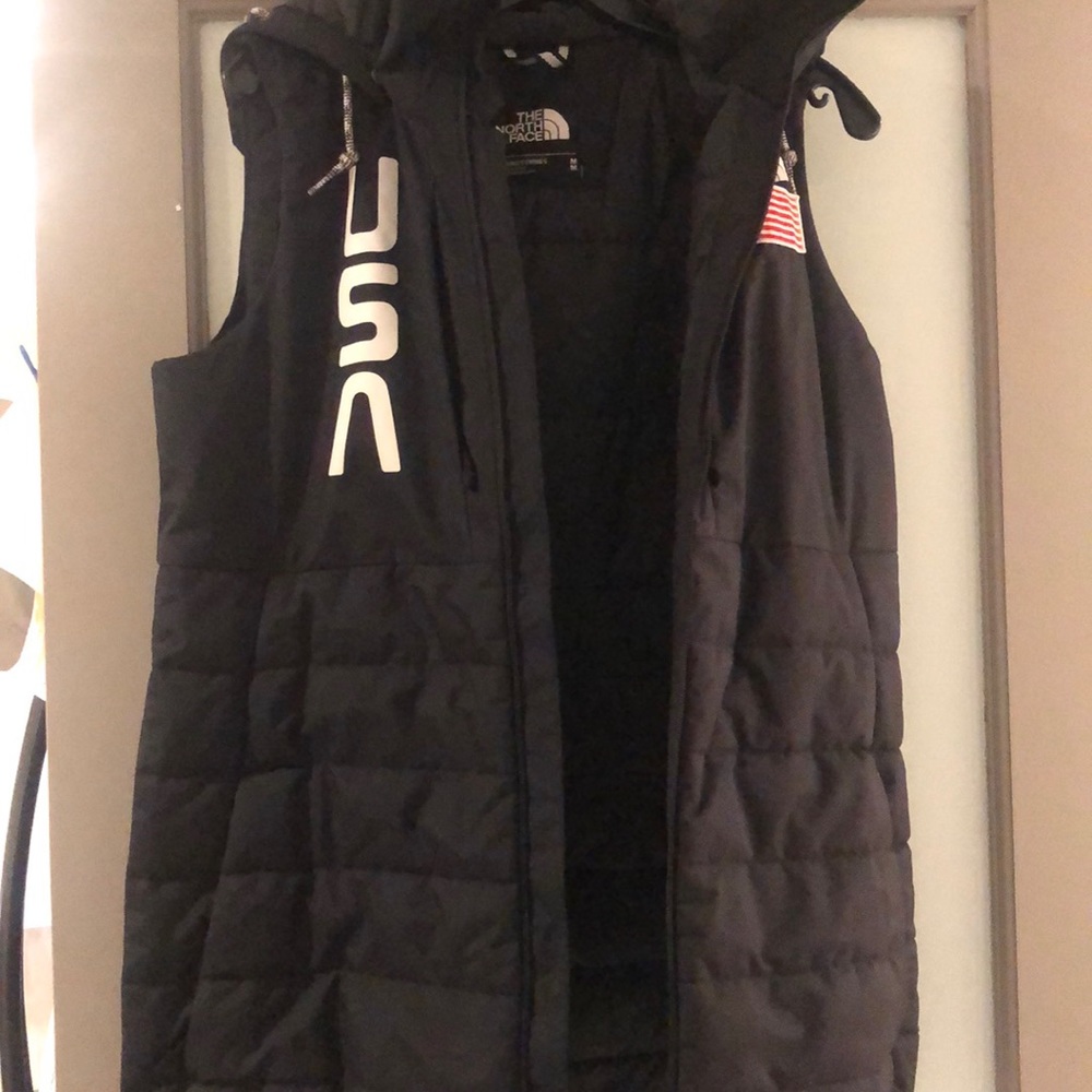 The Northface vest